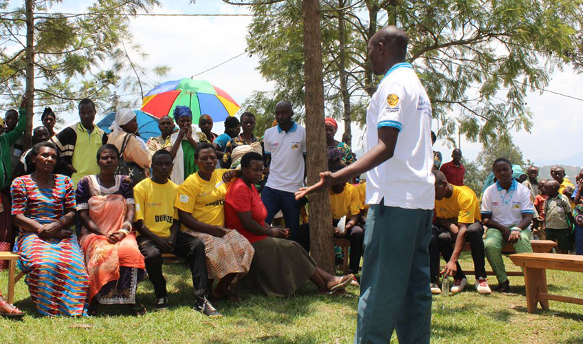 Role play session on reconciliation in one of the rural parts of Rwanda, led by young volunteers from the Duhuze project