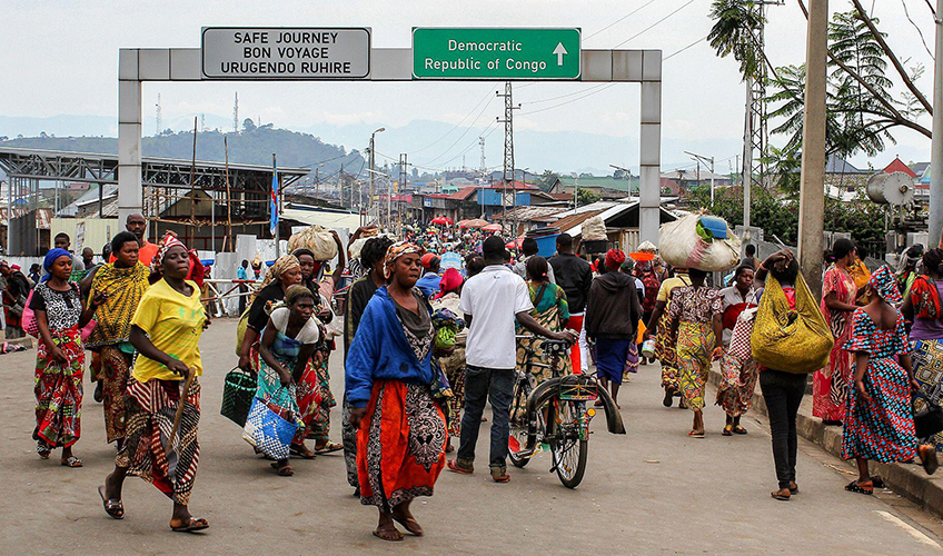 Border crossing between DRC and Rwanda.