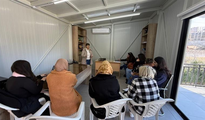 Communities across Lebanon are mobilising in response to urgent humanitarian need. Photo: Monal Akl. 