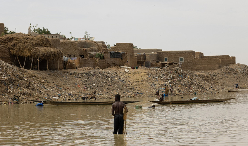A fisher in the Niger River in Djenné